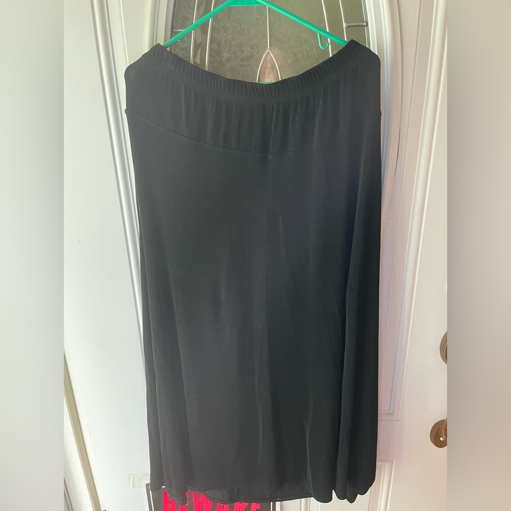 Elegant Black Women's Skirt